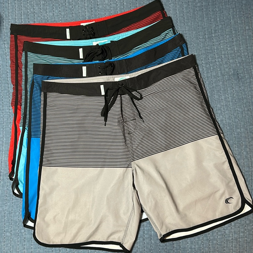 Teal Cove Men's Board Shorts